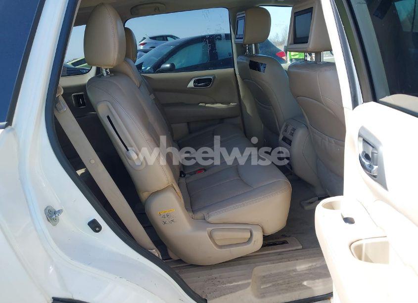 Photo 8 of 2014 Nissan Pathfinder PLATINUM (VIN 5N1AR2MM3EC607689)