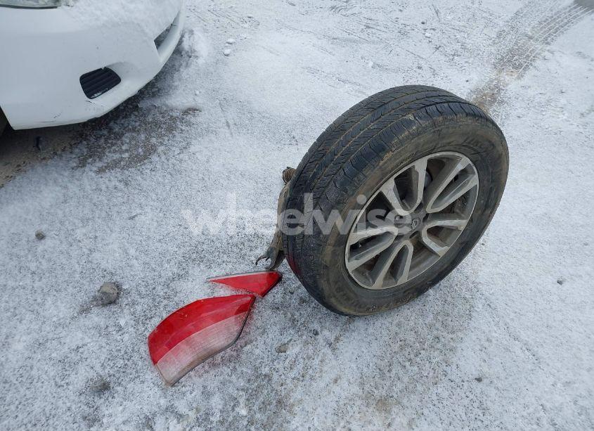 Photo 12 of 2014 Nissan Pathfinder S (VIN 5N1AR2MM3EC611595)