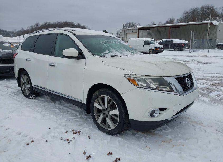 2014 Nissan Pathfinder PLATINUM (VIN 5N1AR2MM3EC653720) main photo