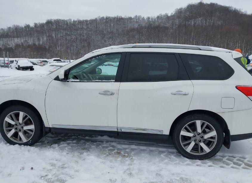 Photo 14 of 2014 Nissan Pathfinder PLATINUM (VIN 5N1AR2MM3EC653720)