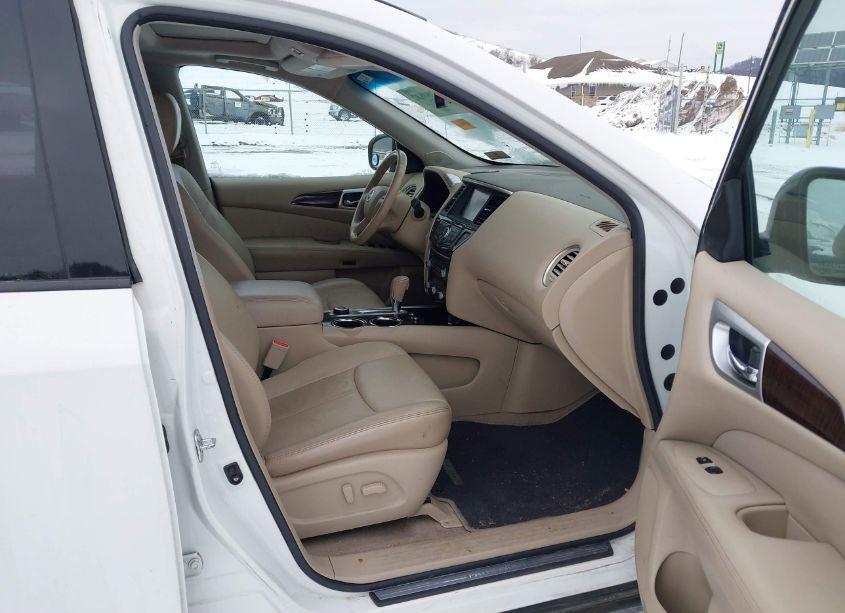 Photo 5 of 2014 Nissan Pathfinder PLATINUM (VIN 5N1AR2MM3EC653720)