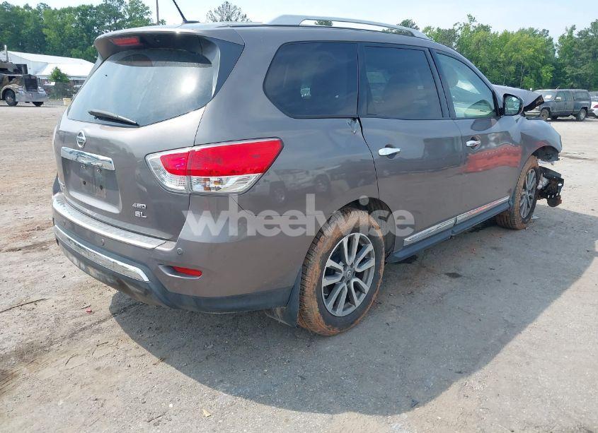 Photo 4 of 2014 Nissan Pathfinder SL (VIN 5N1AR2MM3EC730229)