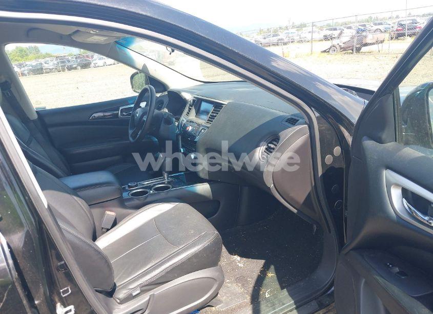 Photo 5 of 2014 Nissan Pathfinder S (VIN 5N1AR2MM3EC732661)