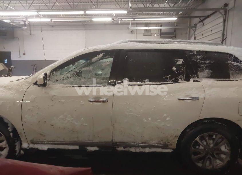 Photo 13 of 2014 Nissan Pathfinder SL (VIN 5N1AR2MM3EC735298)