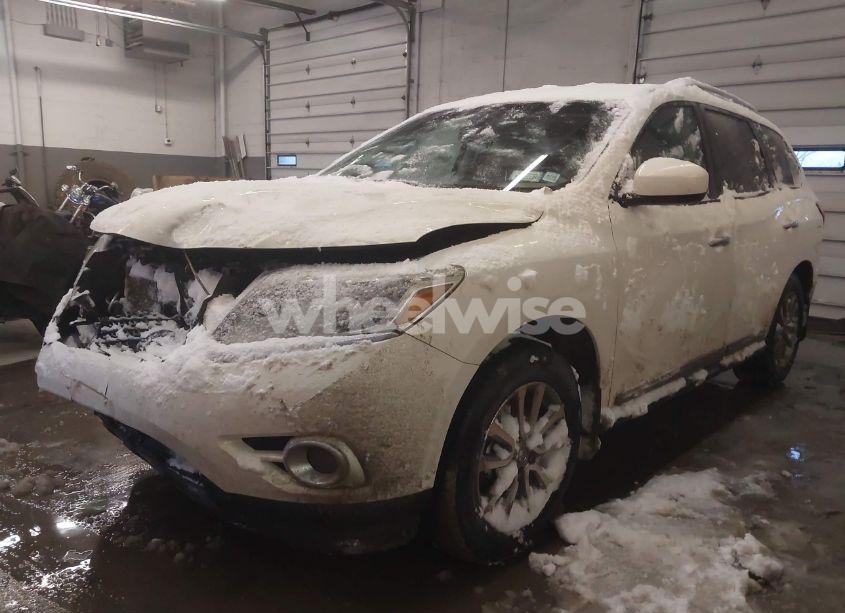 Photo 2 of 2014 Nissan Pathfinder SL (VIN 5N1AR2MM3EC735298)