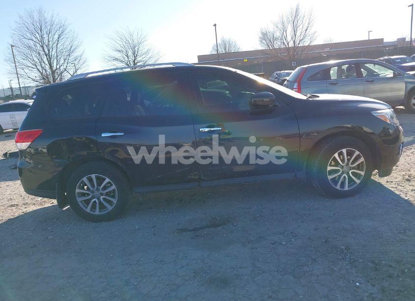 Photo 13 of 2015 Nissan Pathfinder SV (VIN 5N1AR2MM3FC607791)
