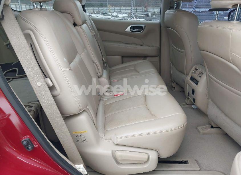 Photo 8 of 2015 Nissan Pathfinder SL (VIN 5N1AR2MM3FC616314)