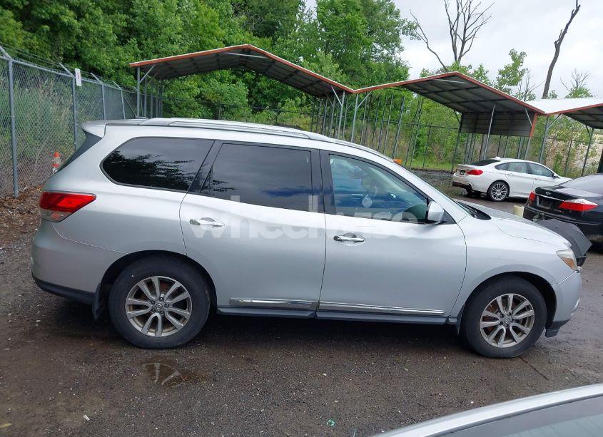 Photo 13 of 2015 Nissan Pathfinder SL (VIN 5N1AR2MM3FC636742)