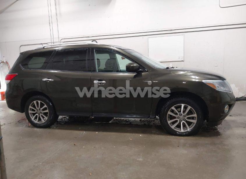 Photo 13 of 2015 Nissan Pathfinder PLATINUM/S/SL/SV (VIN 5N1AR2MM3FC650012)