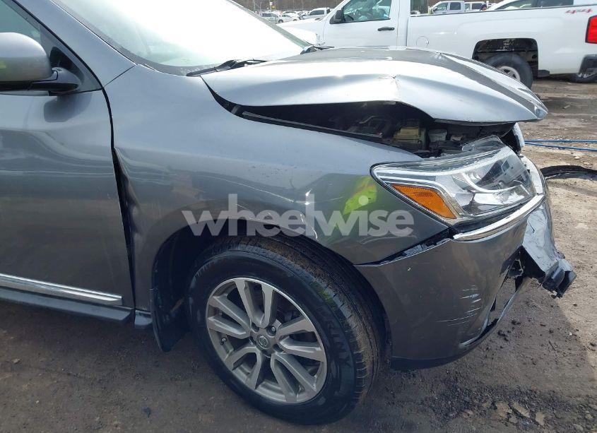 Photo 19 of 2015 Nissan Pathfinder SL (VIN 5N1AR2MM3FC654531)