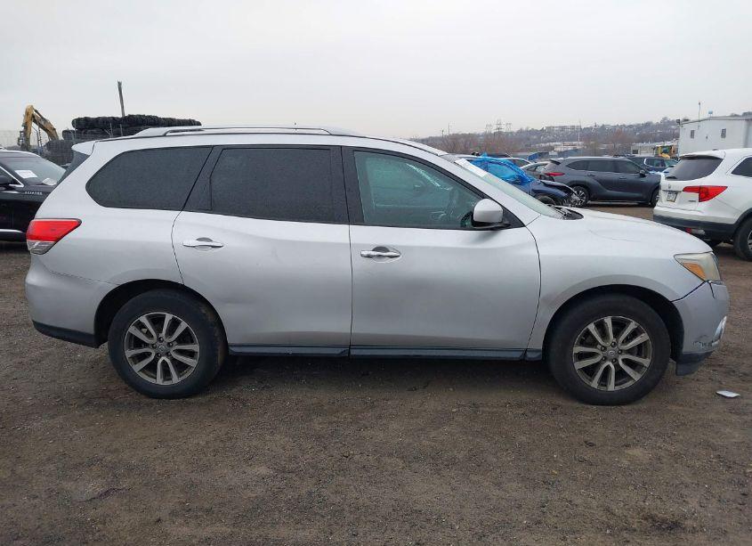 Photo 13 of 2015 Nissan Pathfinder PLATINUM/S/SL/SV (VIN 5N1AR2MM3FC681292)