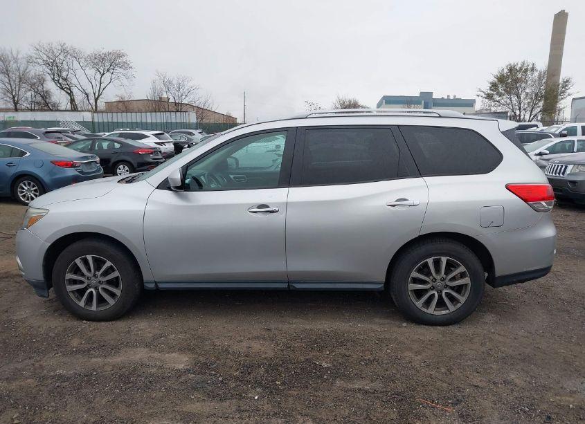 Photo 14 of 2015 Nissan Pathfinder PLATINUM/S/SL/SV (VIN 5N1AR2MM3FC681292)