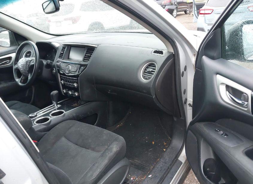 Photo 5 of 2015 Nissan Pathfinder PLATINUM/S/SL/SV (VIN 5N1AR2MM3FC681292)