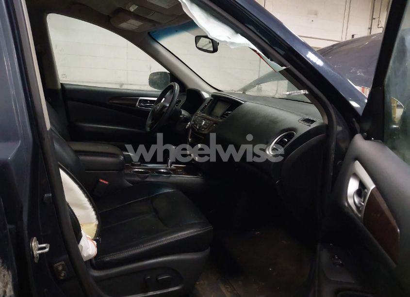 Photo 5 of 2015 Nissan Pathfinder SL (VIN 5N1AR2MM3FC683320)