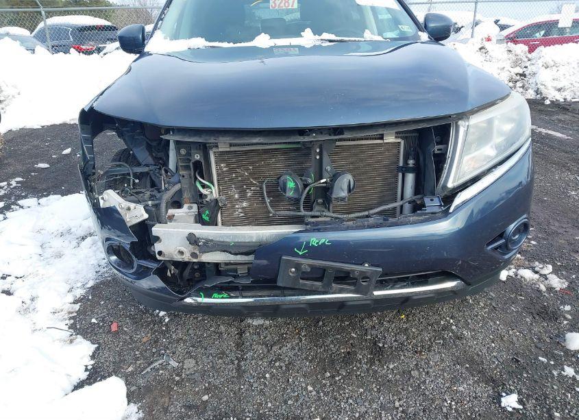 Photo 6 of 2015 Nissan Pathfinder S (VIN 5N1AR2MM3FC712976)