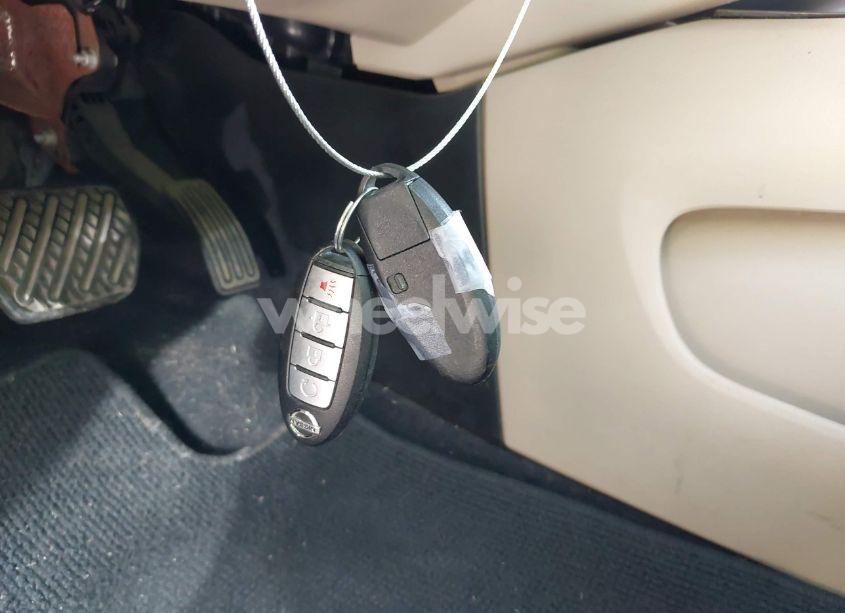 Photo 11 of 2016 Nissan Pathfinder SV (VIN 5N1AR2MM3GC610255)