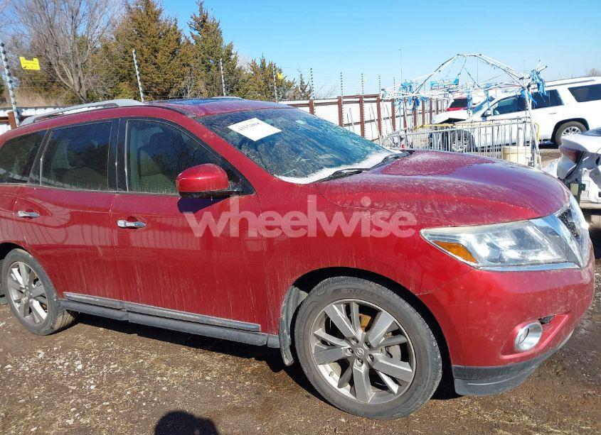 Photo 13 of 2016 Nissan Pathfinder PLATINUM (VIN 5N1AR2MM3GC614144)