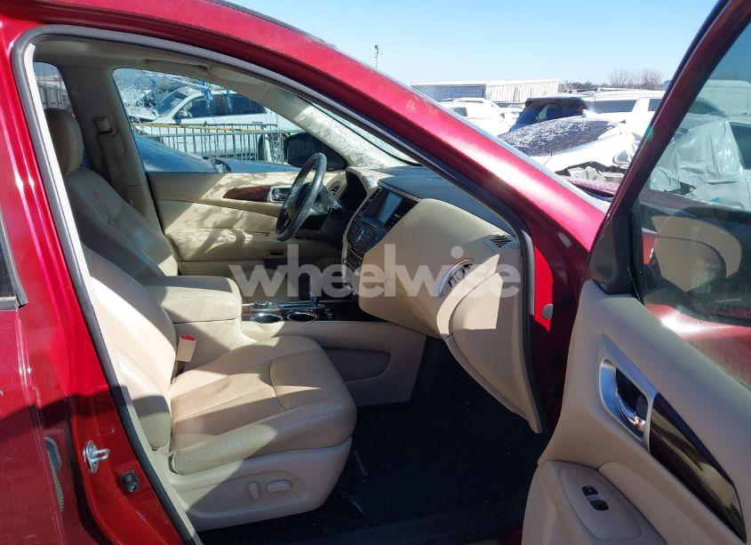 Photo 5 of 2016 Nissan Pathfinder PLATINUM (VIN 5N1AR2MM3GC614144)