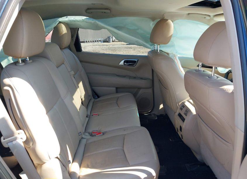 Photo 8 of 2016 Nissan Pathfinder PLATINUM (VIN 5N1AR2MM3GC615164)