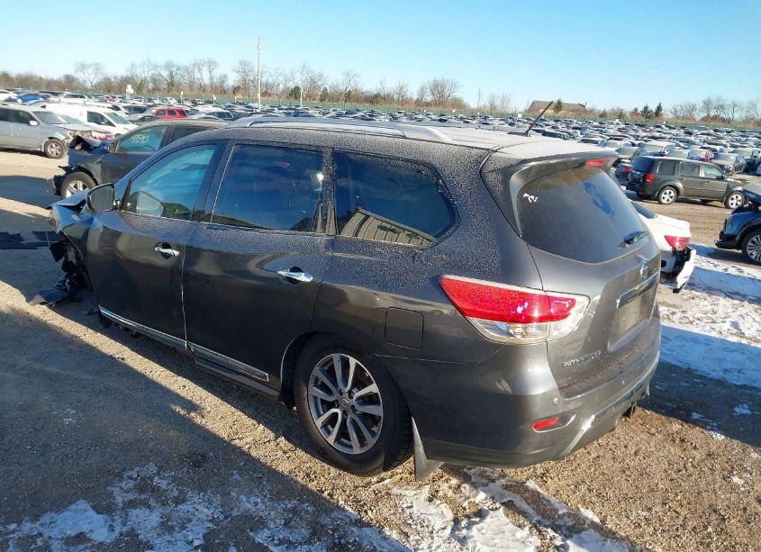 Photo 3 of 2013 Nissan Pathfinder SL (VIN 5N1AR2MM4DC623673)