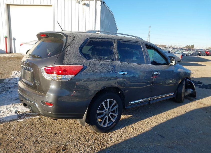Photo 4 of 2013 Nissan Pathfinder SL (VIN 5N1AR2MM4DC623673)