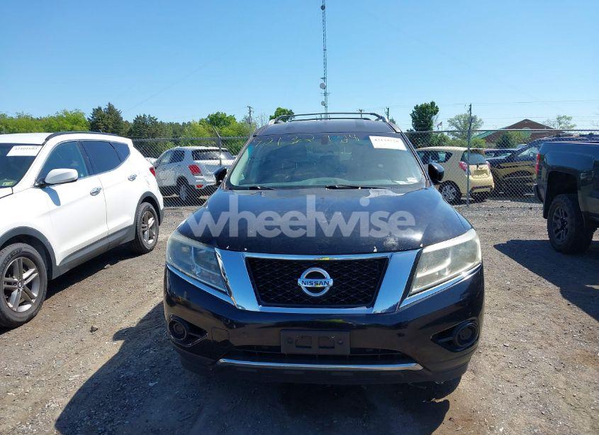 Photo 6 of 2013 Nissan Pathfinder SV (VIN 5N1AR2MM4DC626749)