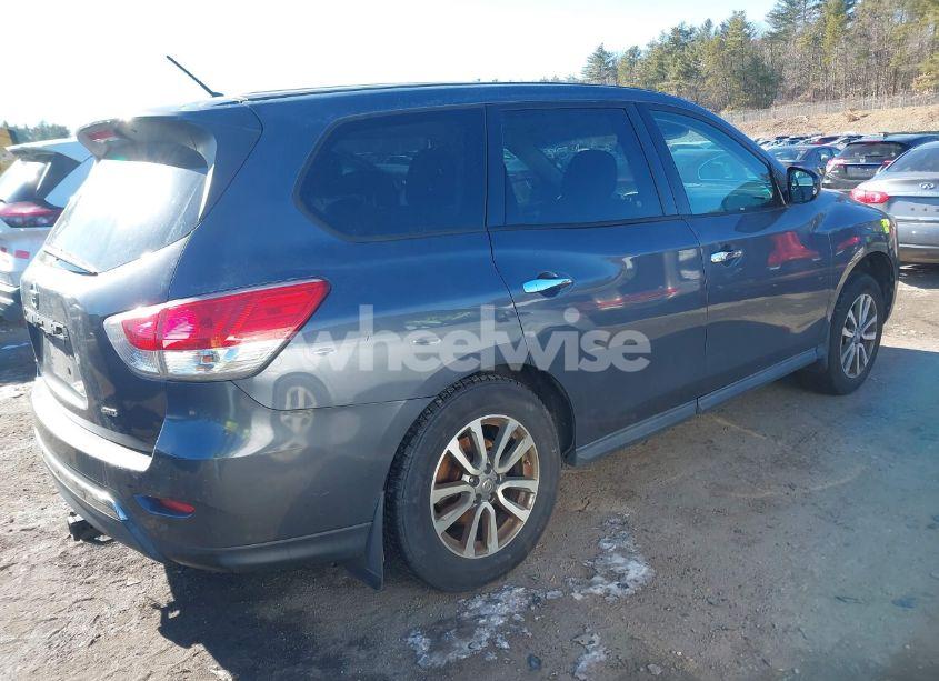 Photo 4 of 2013 Nissan Pathfinder S (VIN 5N1AR2MM4DC628209)