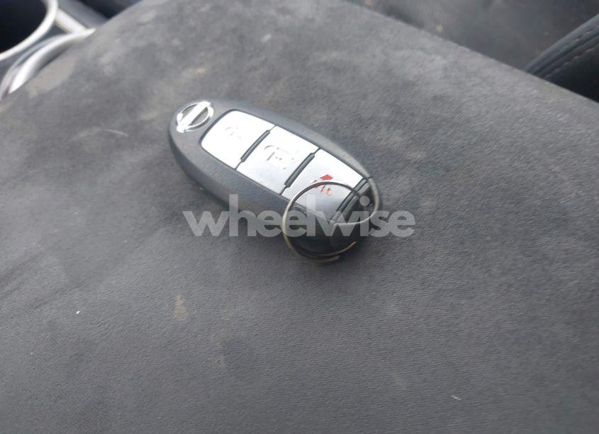 Photo 11 of 2013 Nissan Pathfinder SV (VIN 5N1AR2MM4DC658021)