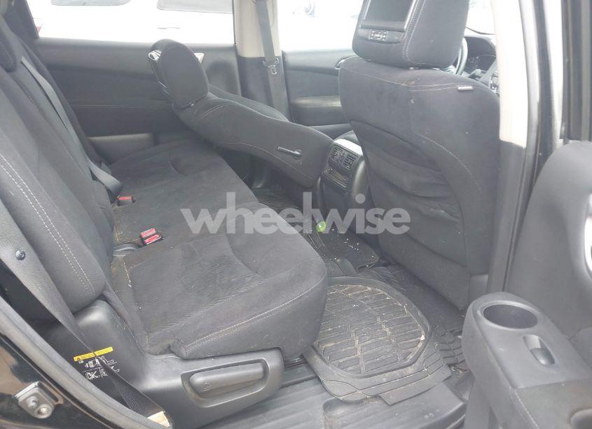 Photo 8 of 2013 Nissan Pathfinder SV (VIN 5N1AR2MM4DC658021)