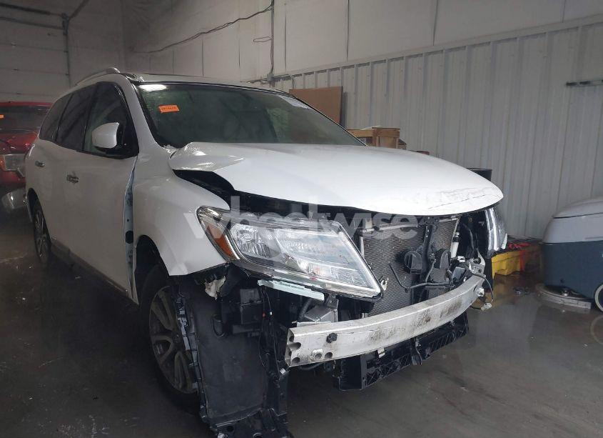 2014 Nissan Pathfinder SL (VIN 5N1AR2MM4EC603120) main photo