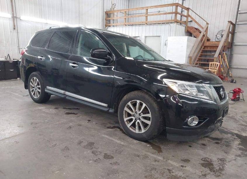 2014 Nissan Pathfinder SL (VIN 5N1AR2MM4EC605742) main photo