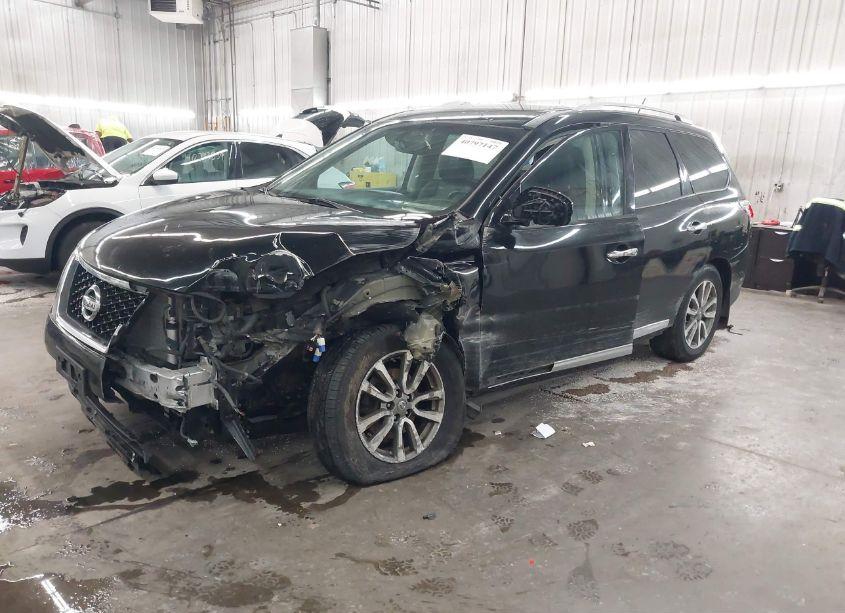 Photo 2 of 2014 Nissan Pathfinder SL (VIN 5N1AR2MM4EC605742)