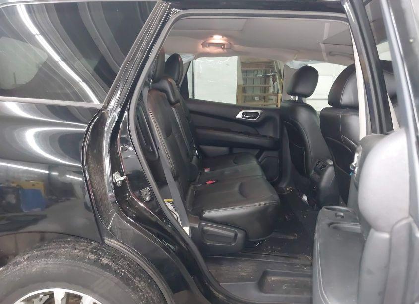 Photo 8 of 2014 Nissan Pathfinder SL (VIN 5N1AR2MM4EC605742)