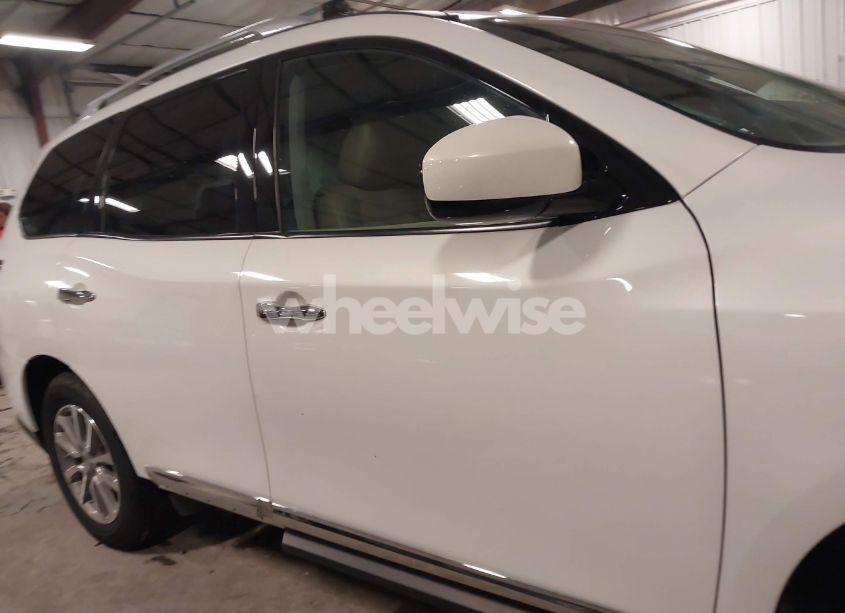 Photo 14 of 2014 Nissan Pathfinder SL (VIN 5N1AR2MM4EC610357)