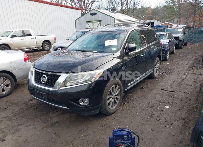 Photo 2 of 2014 Nissan Pathfinder SL (VIN 5N1AR2MM4EC614473)