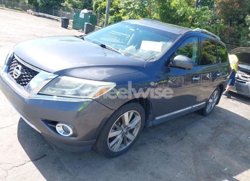 Photo 2 of 2014 Nissan Pathfinder PLATINUM (VIN 5N1AR2MM4EC650387)