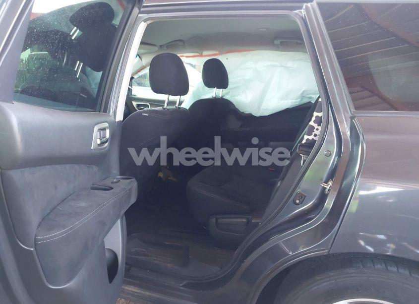 Photo 8 of 2014 Nissan Pathfinder SV (VIN 5N1AR2MM4EC654746)