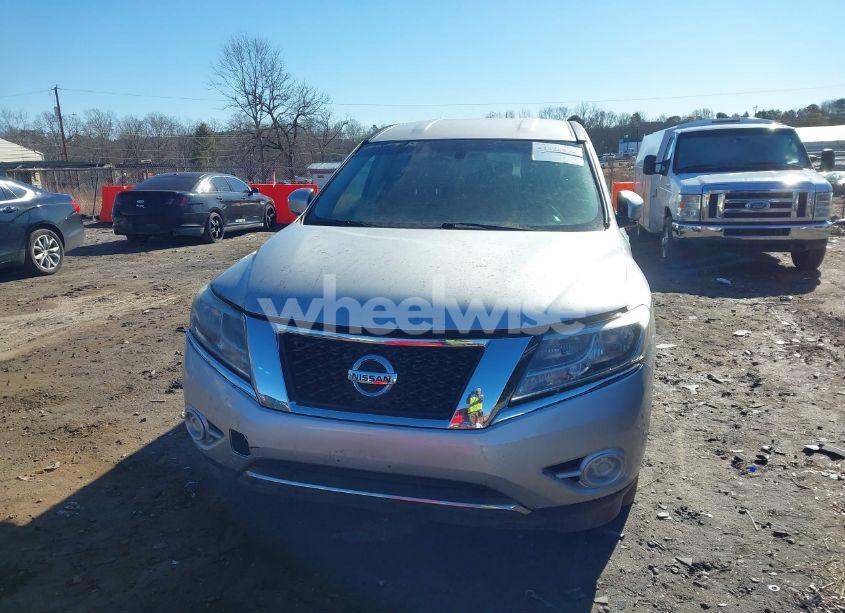 Photo 6 of 2014 Nissan Pathfinder S (VIN 5N1AR2MM4EC664421)