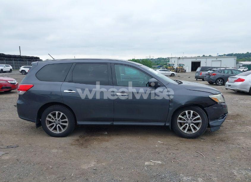 Photo 13 of 2014 Nissan Pathfinder S (VIN 5N1AR2MM4EC706604)