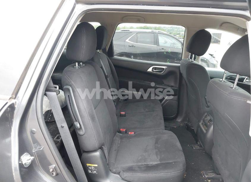 Photo 8 of 2014 Nissan Pathfinder S (VIN 5N1AR2MM4EC706604)