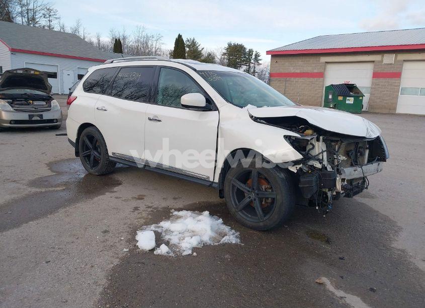 2014 Nissan Pathfinder PLATINUM (VIN 5N1AR2MM4EC712306) main photo