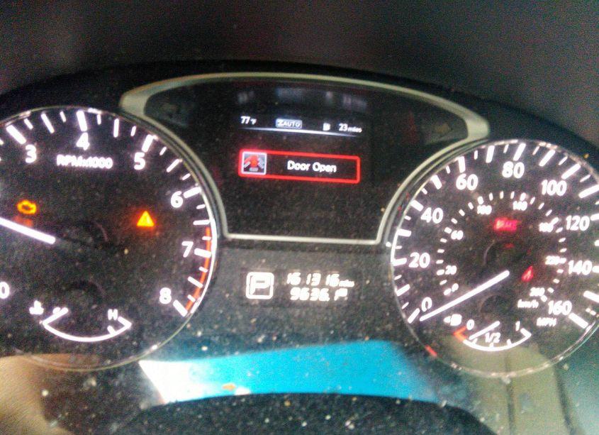 Photo 7 of 2015 Nissan Pathfinder S (VIN 5N1AR2MM4FC696707)