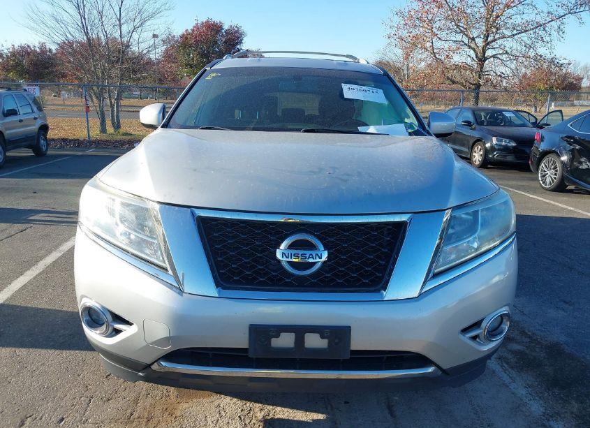 Photo 12 of 2016 Nissan Pathfinder SV (VIN 5N1AR2MM4GC631812)