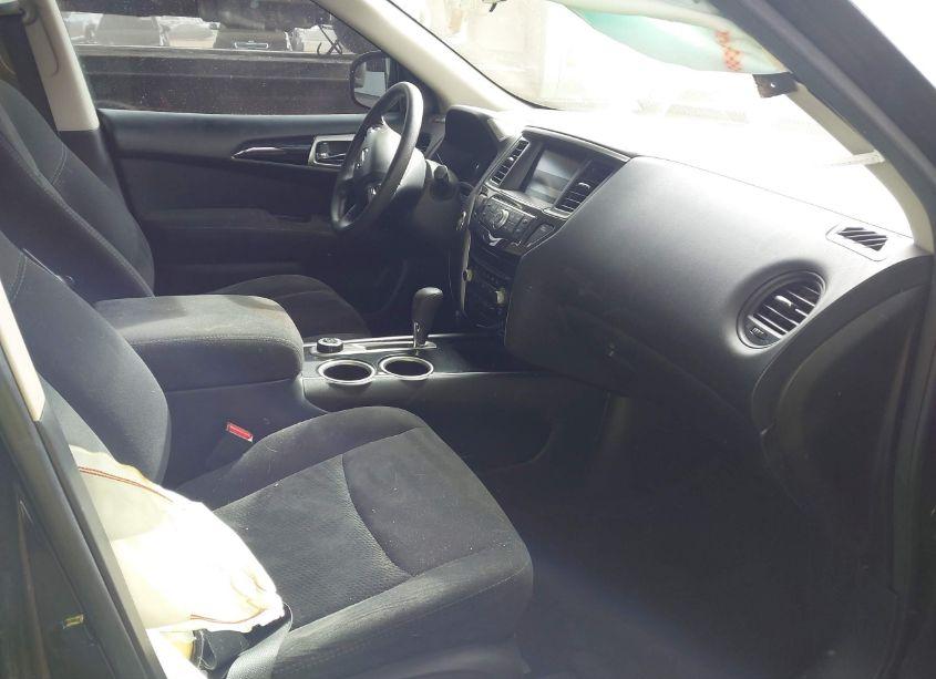 Photo 5 of 2016 Nissan Pathfinder S (VIN 5N1AR2MM4GC636945)