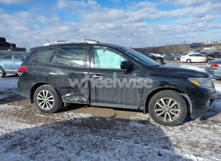 Photo 12 of 2016 Nissan Pathfinder SV (VIN 5N1AR2MM4GC658721)