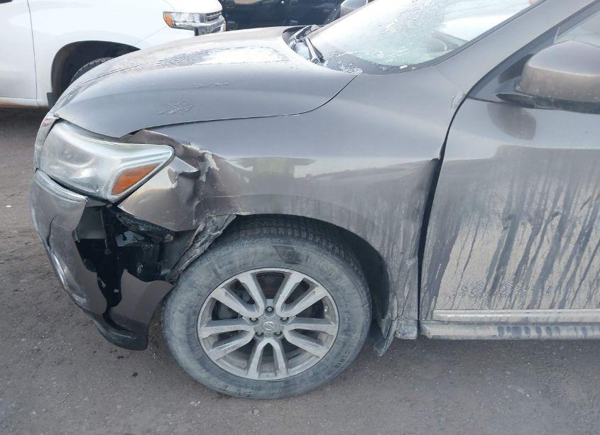 Photo 6 of 2013 Nissan Pathfinder SL (VIN 5N1AR2MM5DC604193)