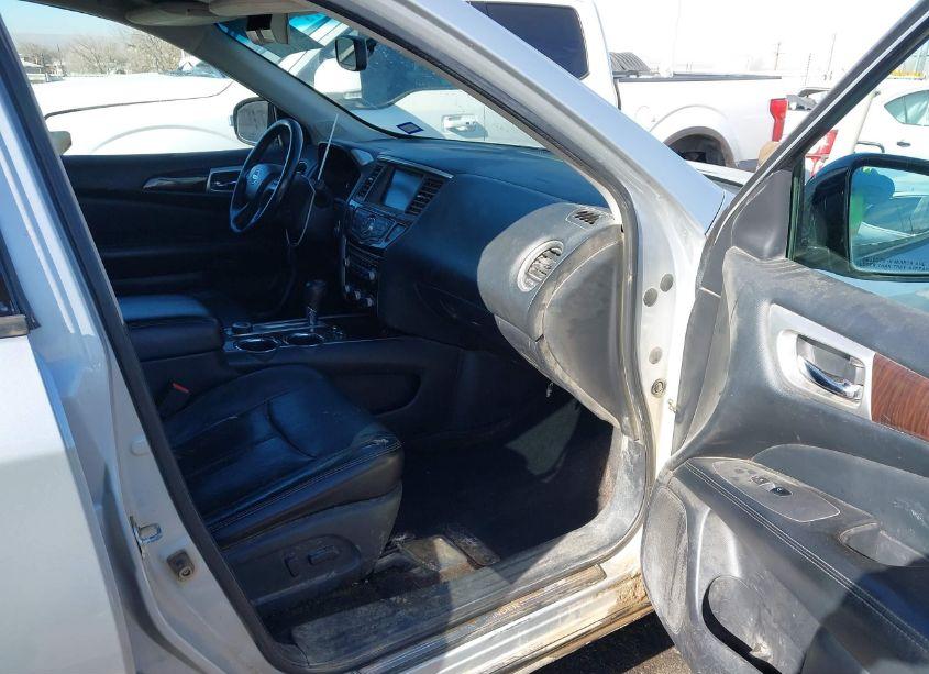 Photo 5 of 2013 Nissan Pathfinder PLATINUM (VIN 5N1AR2MM5DC616053)