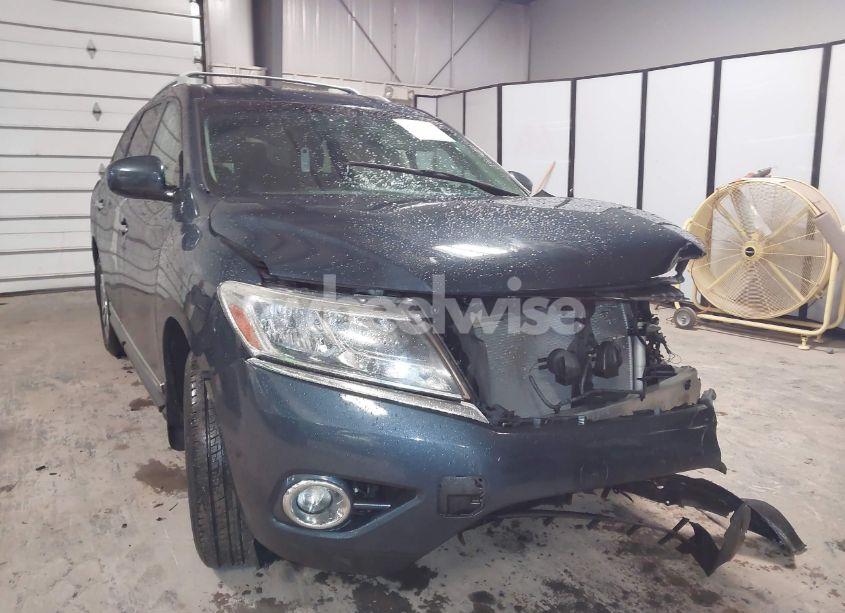 2013 Nissan Pathfinder SL (VIN 5N1AR2MM5DC623262) main photo