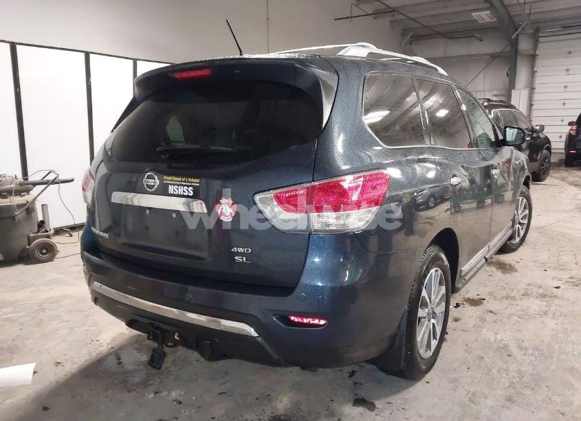 Photo 4 of 2013 Nissan Pathfinder SL (VIN 5N1AR2MM5DC623262)