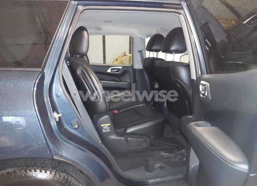 Photo 8 of 2013 Nissan Pathfinder SL (VIN 5N1AR2MM5DC623262)